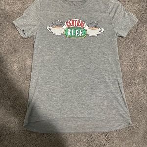 Friends Tee